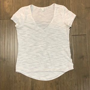 Lululemon v-neck T-shirt